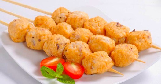 Hột Vịt Lộn Và Cá Viên Chiên Chị Liệp - Lê Văn Lương