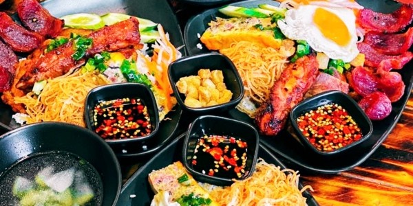 Quán 49 - Cơm Tấm & Bún Bò