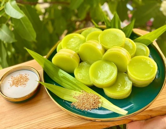 Bếp Cô Sinh - Bánh Bò Sợi Dừa, Bánh Da Lợn & Bánh Tằm Miền Tây