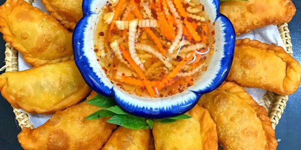 Bánh Gối & Bánh Tôm - Mễ Trì