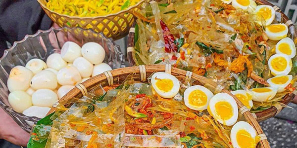 Ăn Vặt Cô Hai - 94 Đặng Huy Trứ
