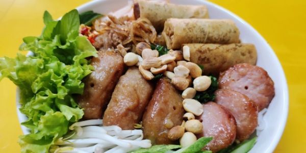 Bún Thịt Nướng Nàng Thơ - Đặng Văn Ngữ