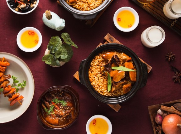 Phá Lấu Bò - Ăn Vặt Cô Ba Sạch