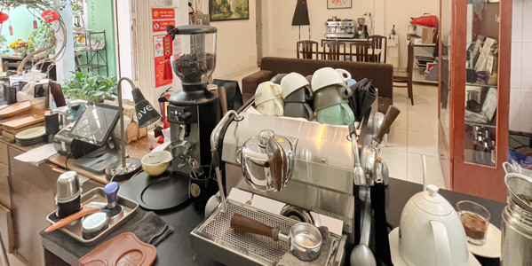 Charm Coffee - Lê Tấn Quốc