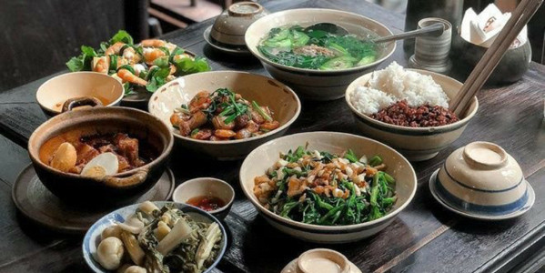 Cơm Ngon 435 - Cơm Văn Phòng - Thanh Bình