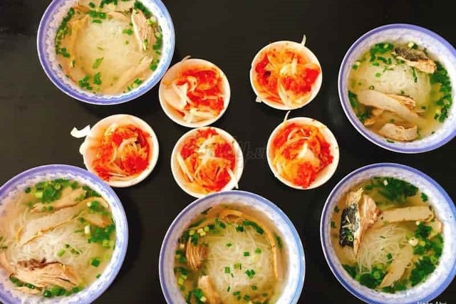 Bún Riêu Cua Sài Gòn & Banh Canh Cá Dầm - Lê Lợi
