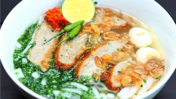 Bánh Canh Chả Cá Nha Trang Tuấn Hương - Hòa Hảo