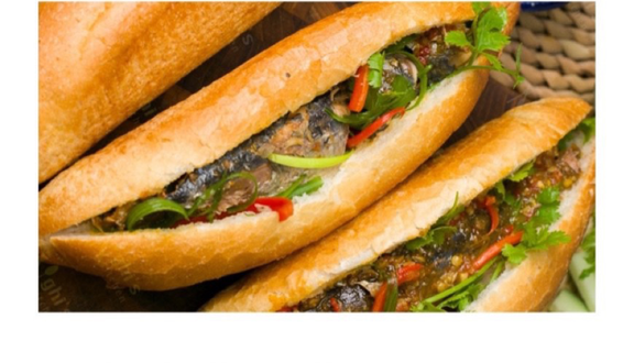 Bánh Mì Cá Nục - Thương