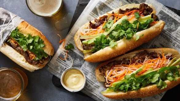 Quán Thy Thy - Xôi, Mì Quảng & Bánh Mì
