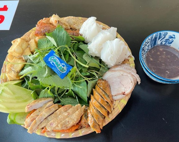 Bún Đậu 5 Sao - Phạm Hùng