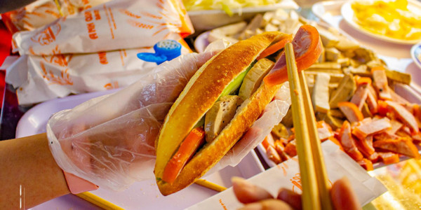 Anh Quân Bakery - Ngô Thị Nhậm