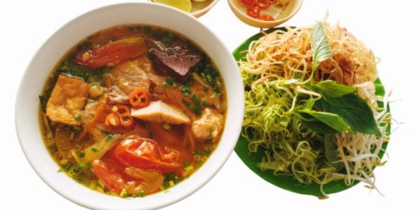 Bún Bò & Bún Riêu Cua - 555 Đường 30/4