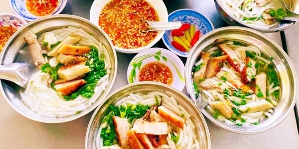 Bún Bò Huế, Bánh Canh & Bún Chả Cá - Đặc Sản Phan Rang Út Ngay