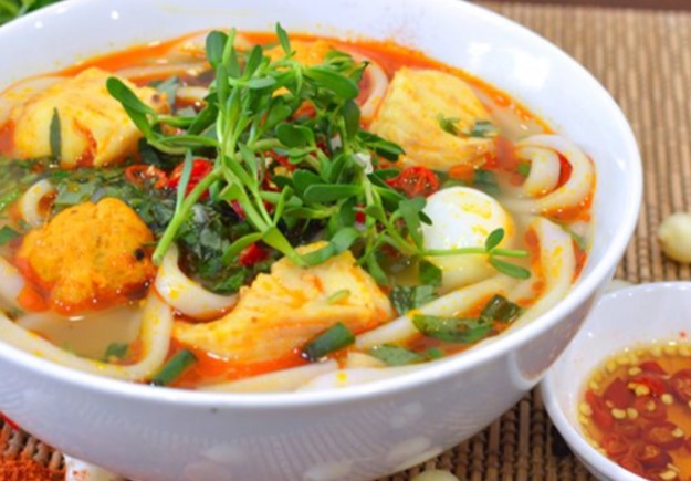 Quán Nhà Dũng - Bánh Canh, Bún Cá & Bánh Mì
