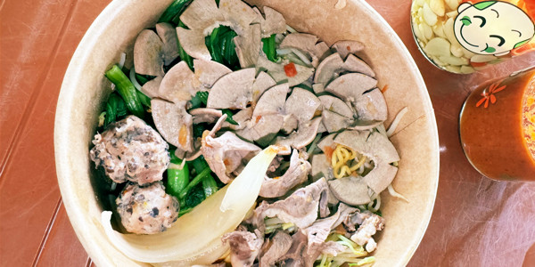 Quán Nhà Thóc - Mỳ Chua Cay - Long Biên