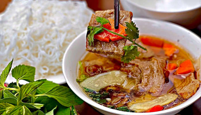 DONA - Bún Chả & Bò Kho - 59 Hoa Sứ