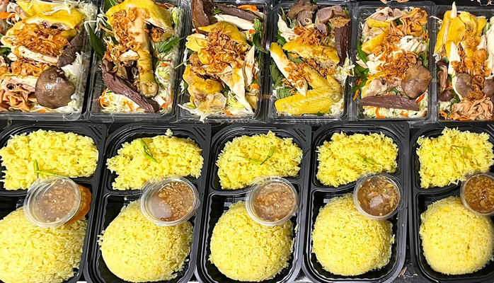 Cơm Gà Hồng Phát - Huỳnh Thúc Kháng