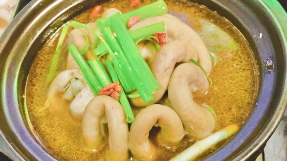 Lẩu Bò A Cứ 2 - Ngã Tư Đồng Khởi Út Tịch