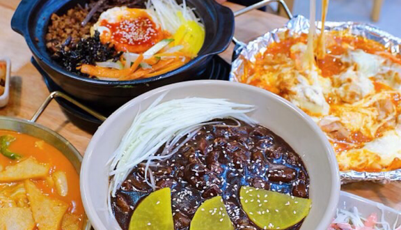 Hanyuri - Korean Food & Gà Rán - 34 Đại La