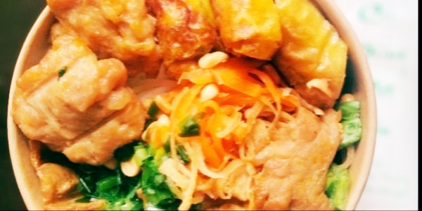 BÚN THỊT NƯỚNG 90 - HUỲNH TẤN PHÁT