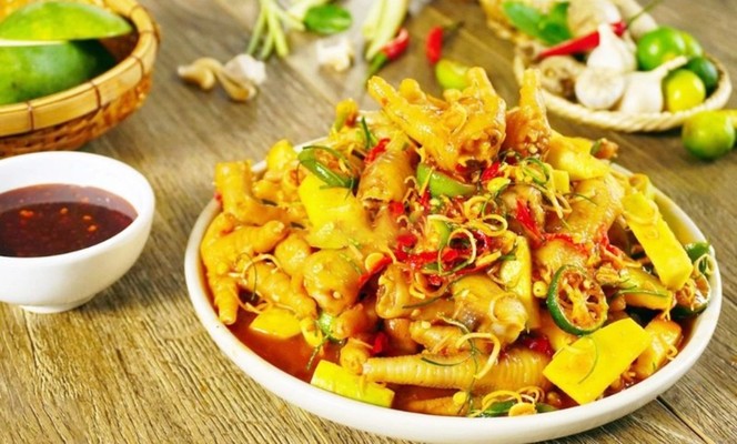 Chân Gà Sốt Thái Mẹ Bắp
