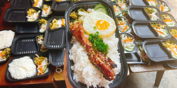 CHẤT - Cơm Tấm & Cơm Gà Lá Dứa - Phạm Văn Đồng