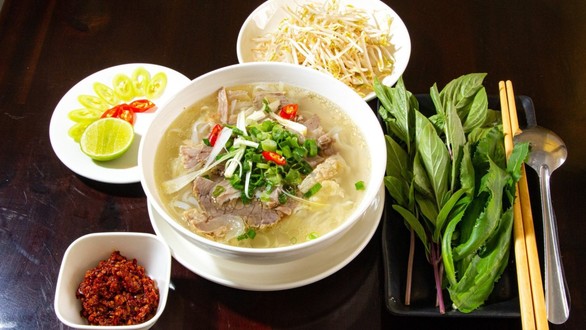 Phở Vườn - Phở, Miến & Bò Kho - 146 Núi Thành