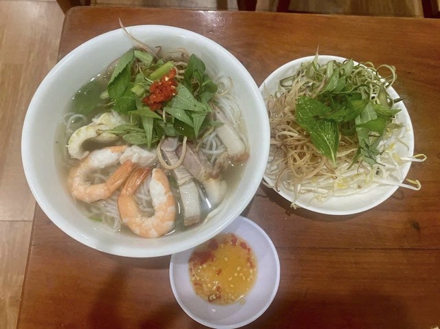 Bún Nước Lèo & Bún Tiêu Sóc Trăng - Phạm Hùng