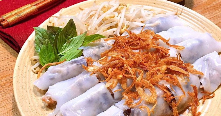 Bánh Cuốn Nóng - Cô Hai