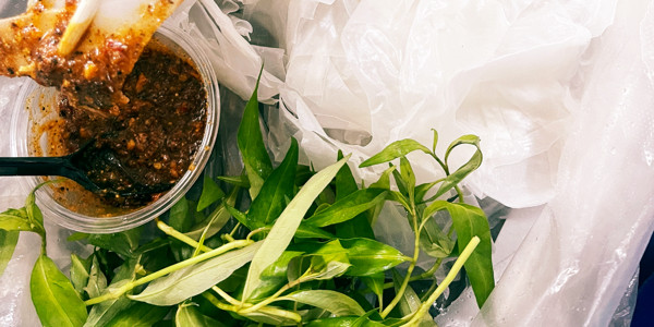 Ăn Vặt Ngọc - Nguyễn Hữu Dật