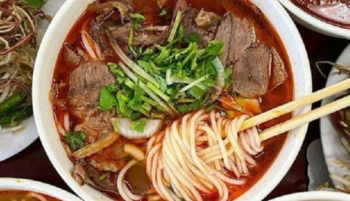 CÔ BA - BÚN BÒ HUẾ GIA TRUYỀN - ĐƯỜNG SỐ 12A