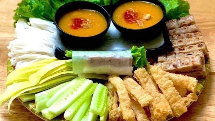 Nem Nướng Nha Trang Yam - Đê La Thành