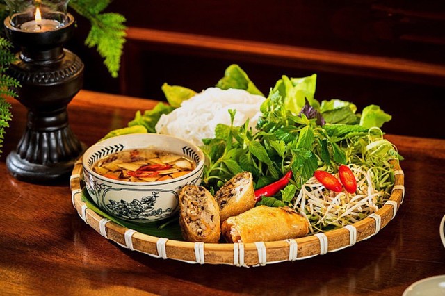 Bún Chả Hiền Lê - Bún Chả Hương Vị Hà Thành - Hiệp Thành