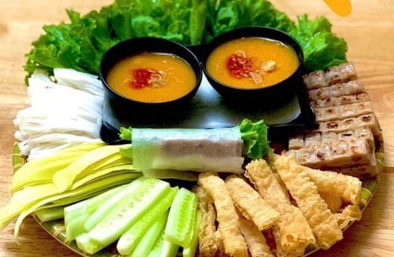 Nem Nướng Nha Trang & Bánh Xèo Bon Bon - Dương Khuê