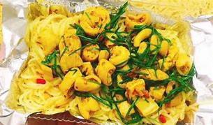 Sương Phan - Bún Lòng Xào Nghệ - Bàu Mạc 19