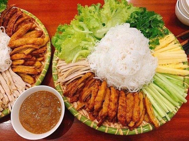 Nem Nướng Nha Trang - Nem Lụi - Bánh Tráng Cuốn Thịt Heo - Đỗ Đức Dục