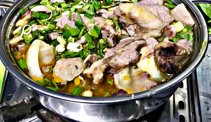 Bún Mắm, Bún Bò & Bún Riêu - Cô Tú 