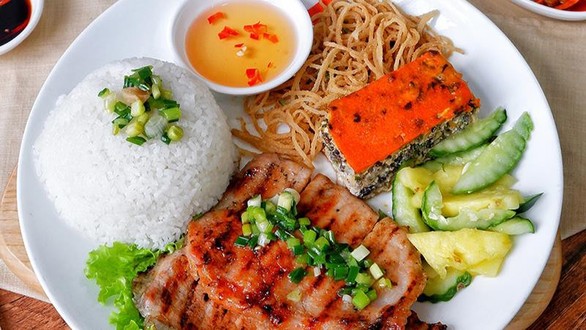 Quán Cơm Bác Ba Phi - Trường Chinh