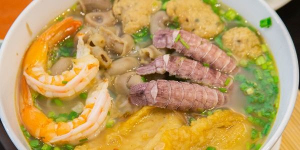 Bún Cá Cay Nguyễn Gia - 18 Song Hành