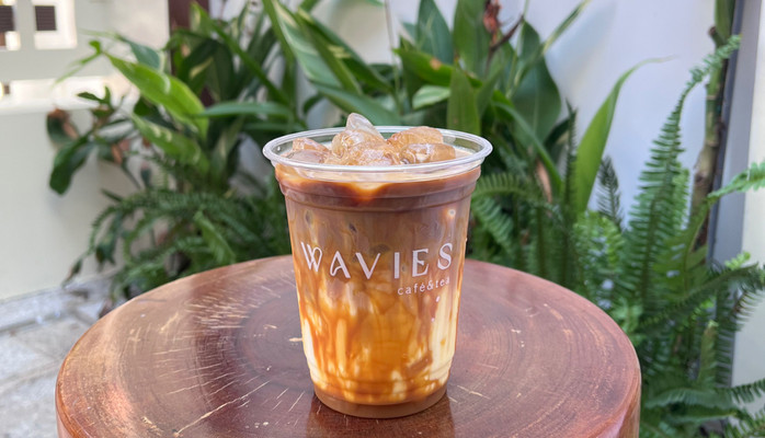 Wavies - Café & Matcha - 362/3 Hoàng Văn Thụ