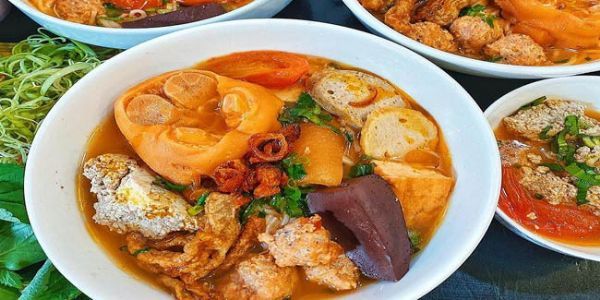 Bún Riêu & Bánh Đa Cua - Diệu Hiền ( Chợ Quận )