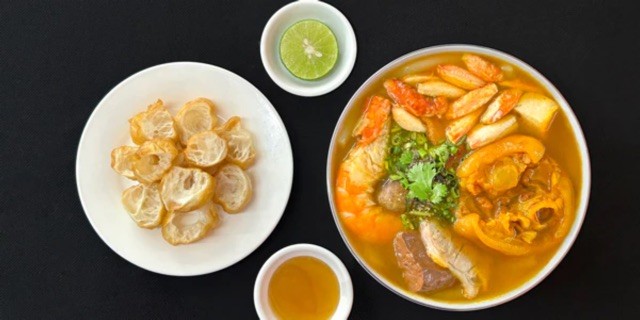 Bánh Canh Cua Ngọc Thanh - Bánh Canh Tôm Cua Giò Thịt - Lương Khải Siêu