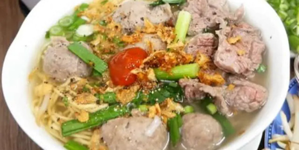 Hủ Tíu Mì Bò Viên & Bò Kho - Lê Văn Quới