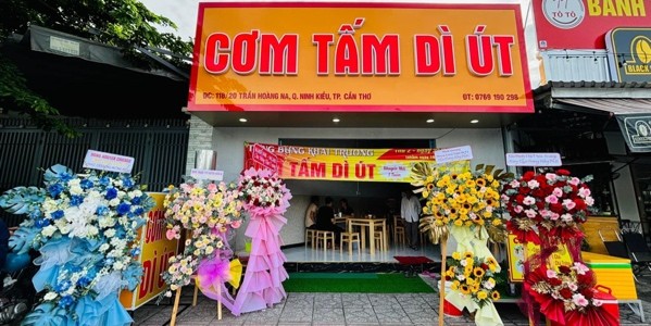 Cơm Tấm Dì Út - Trần Hoàng Na