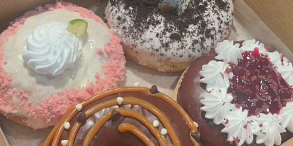 Cửa Hàng Đồ Ngọt Sweet By Boo - Bánh Donut - Lạc Long Quân