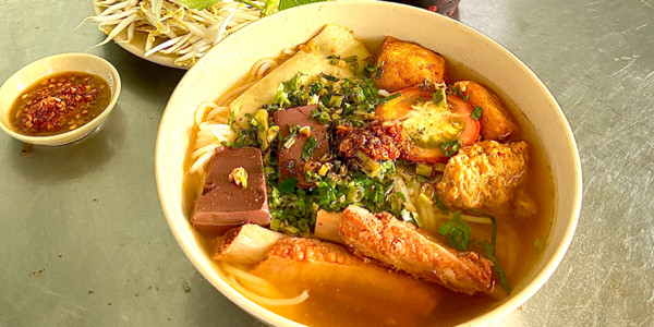 Bún riêu Mộc bao no - Quán ăn cả ngày - Đồng Khởi