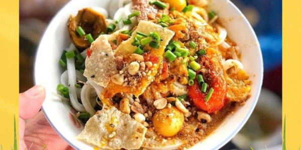 Mì Quảng Bà Chín - Bún Giò & Bánh Bèo Miền Trung