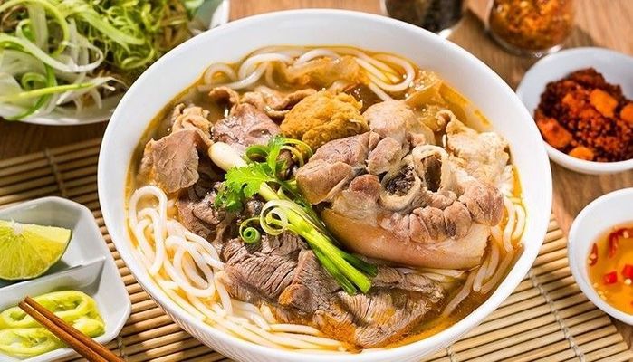 Bún Bò - Mì Quảng Bé Táo