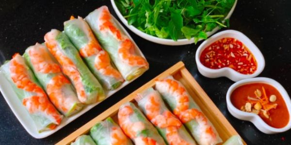 GỎI CUỐN K+ - BÚN MẮM NÊM & GÀ Ủ MUỐI