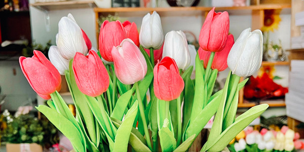 Tiệm Hoa 9H - Bán Hoa - Kênh Tân Hoá